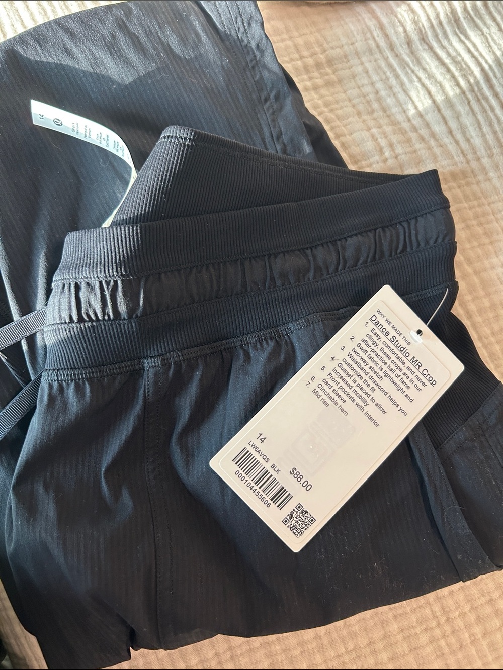 lululemon athletica Black Ankle Crop - Dance Studio Pants